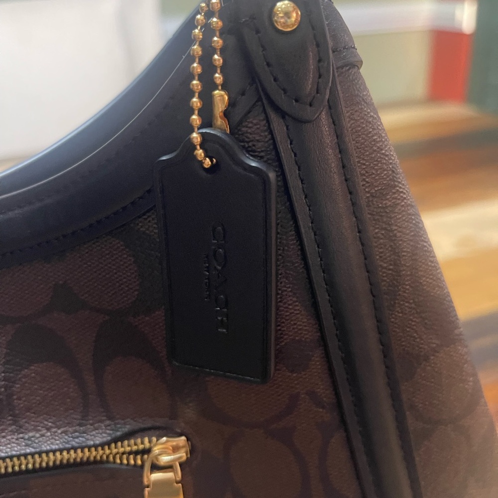 Coach Black and Brown Signature Shoulder Bag - Picture 14 of 16